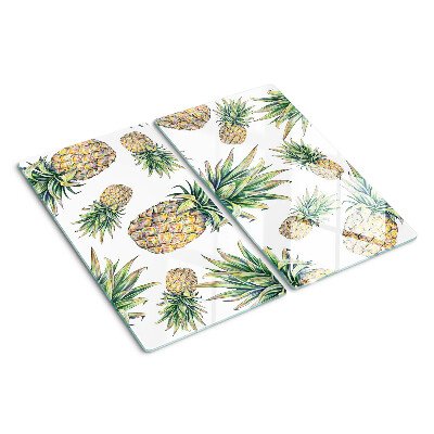 Staklena daska za rezanje Ananas na bijeloj pozadini