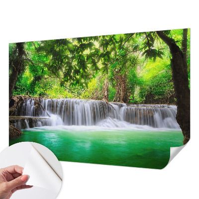 Samoljepljiva fototapeta za spavaću sobu Šumski vodopad