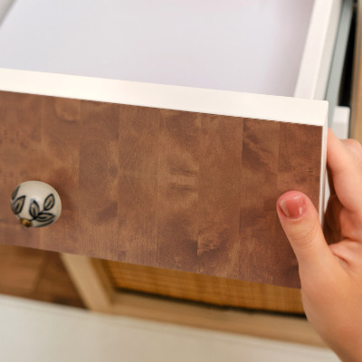 Klijuojama plėvelė baldams Medinė tekstūra