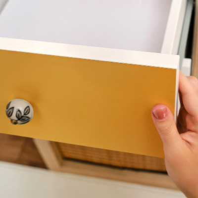 Klijuojama plėvelė baldams Ryškiai oranžinė