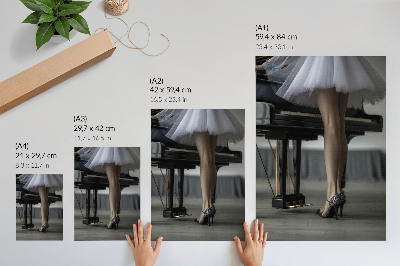 Zidni plakat Balerina za klavirom, elegancija i delikatnost