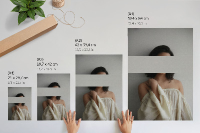 Dekorativni plakat Varijabilna ravnoteža bijele i bež boje u minimalističkom stilu