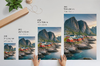 Zidni plakat Šarmantne kućice, mirno more i veličanstvene planine