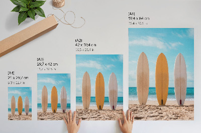Dekorativni plakat Daske za surfanje na plaži pod plavim nebom