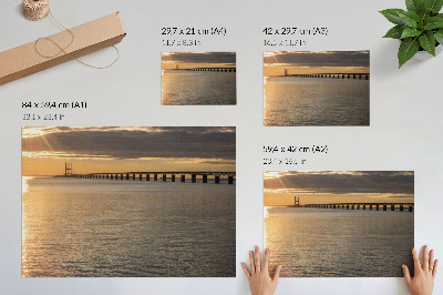 Plakat Most na horizontu obasjan suncem