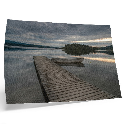 Stilski zidni plakat Jezero, brod, šuma, oblaci, umirujuća atmosfera