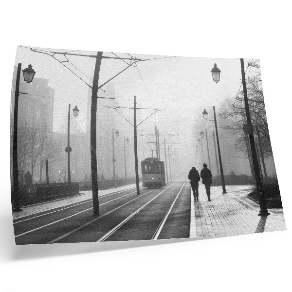 Plakat na platnu Tramvaj magla ulična rasvjeta urbana atmosfera