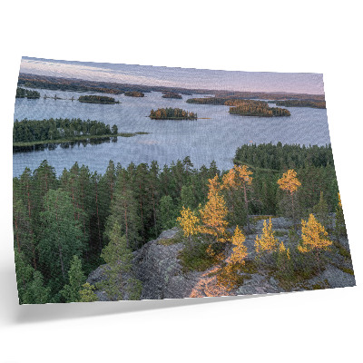 Plakat Jezero s borovom šumom, otokom, pastelno nebo