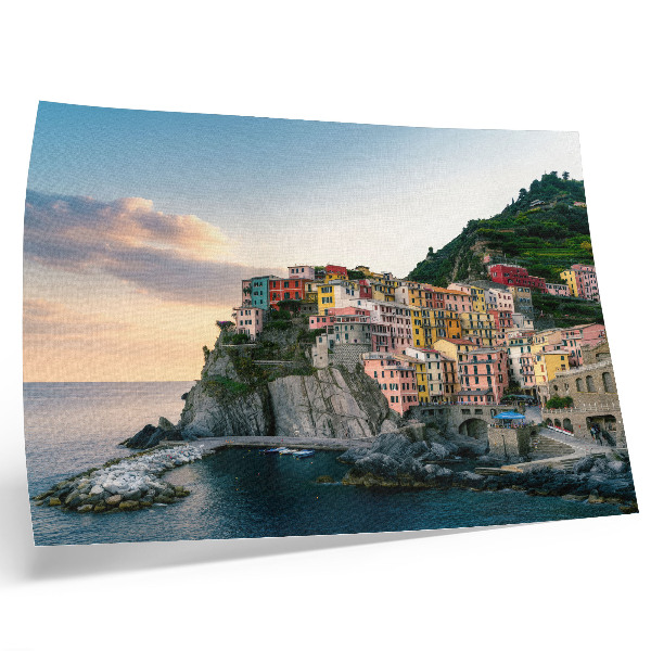 Plakat Šarene kuće na litici iznad mora