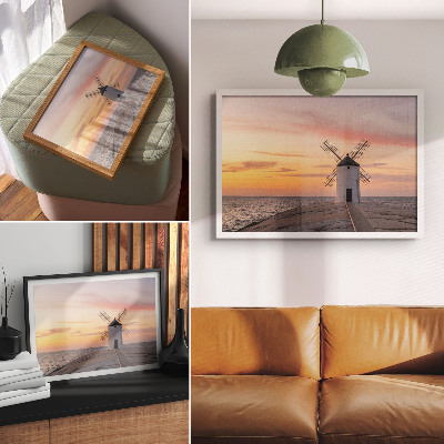 Plakat na platnu Vjetrenjača u svjetlu zalaska sunca, more, pastelno nebo