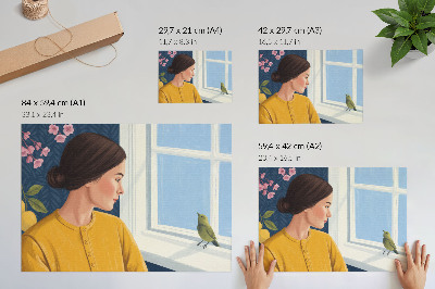 Plakat Žena u žutoj majici s pticom na prozorskoj dasci