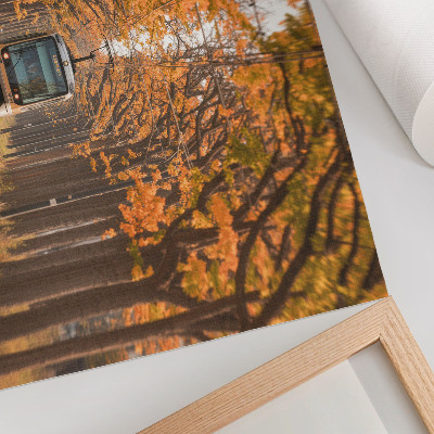 Umjetnički print Jesenski tunel s tramvajem u sredini