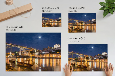 Umjetnički print Most noću sa svjetlima, grad s vodenim brodovima