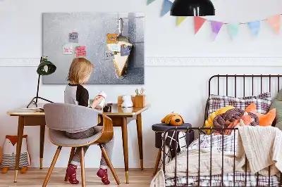 Magnetna ploča za pisanje u obliku komada torte
