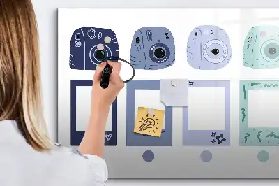 Magnetna ploča za pisanje s polaroid okvirima