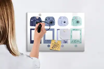 Magnetna ploča za pisanje s polaroid okvirima