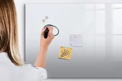 Magnetna suhobrisiva ploča prljavobijela