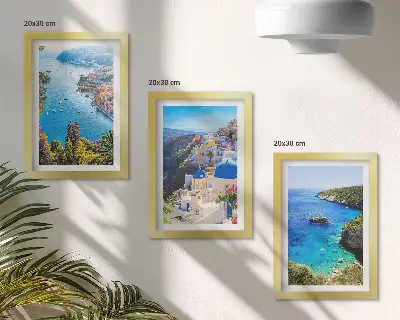Pogled na grčko more i grad Oia na Santoriniju set od 3 slike u okviru