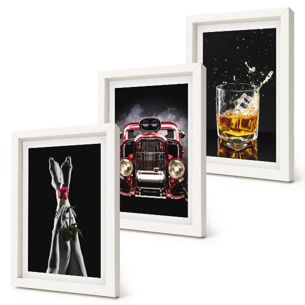 Set 3 slike u okviru Ženske noge s ružom, starim automobilom, čašom viskija