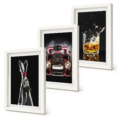 Set 3 slike u okviru ženske noge s ružom, starim automobilom i čašom viskija