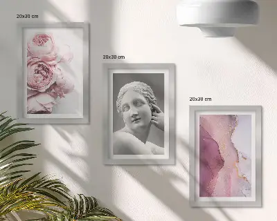 Komplet slika u okviru apstraktna skulptura žene od romantičnih božura