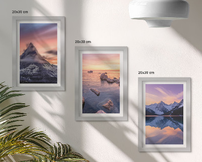 Set 3 slike u okviru Krajolici planina, jezera i zalazaka sunca