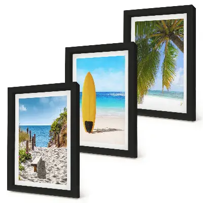 Komplet slika u okviru pogled na tropsku plažu s valovima i palmama