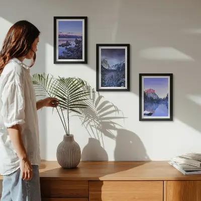 Zidna galerija slika planinski krajolici u sumrak s pogledom na vodu