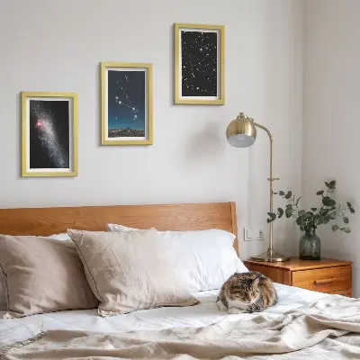 Komplet slika u okviru kozmički krajolici s motivima galaksija i zviježđa znaka Ovna