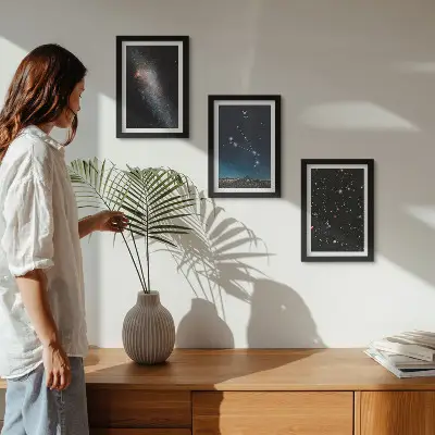 Komplet slika u okviru kozmički krajolici s motivima galaksija i zviježđa znaka Ovna