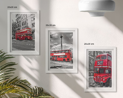 Komplet slika u okviru Crveni autobusi u londonskom urbanom krajoliku
