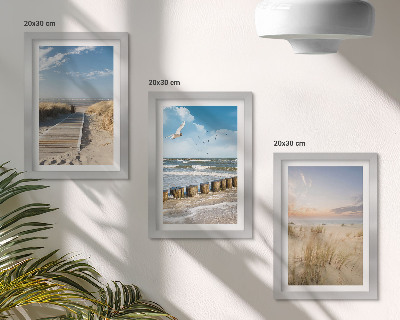 Zidna galerija slika Plaža s pijeskom, valovima, nebom i pticama u letu