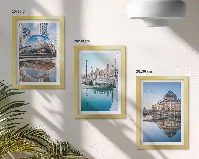 Set slika u okviru gradska arhitektura s odrazom u vodi