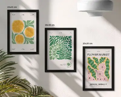 Zidna galerija slika s motivima voća i biljaka u pastelnim bojama