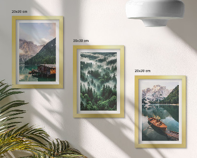 Zidna galerija slika Planinski krajolici s jezerom, brodom i šumom u magli