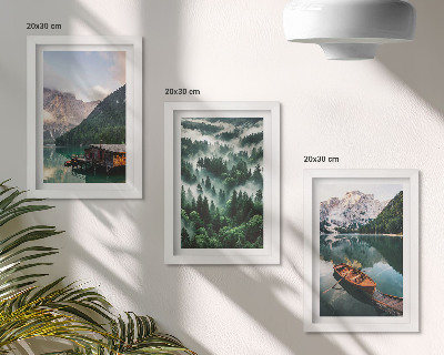 Zidna galerija slika Planinski krajolici s jezerom, brodom i šumom u magli