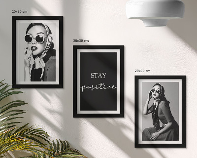 Set 3 slike u okviru Elegantni portreti žena sa sunčanim naočalama