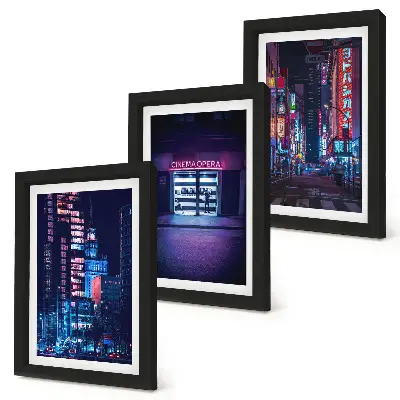 Zidna galerija slika noćni grad s neonskim svjetlima i ulazom u kino