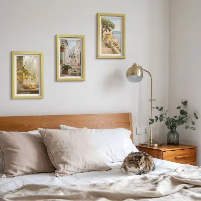 Zidna galerija slika pogled na stablo citrusa s prozora i arhitekturu uz more