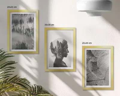 Komplet slika u okviru portret šume u magli s drvećem i nježnim maslačkom