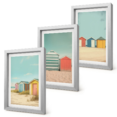 Set 3 slike u okviru Šarene kućice na plaži na ljetnom suncu