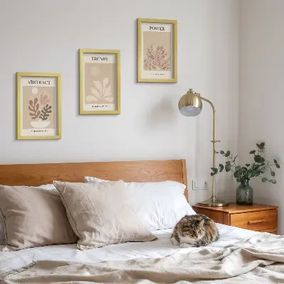 Set slika u okviru biljni motivi u bež i smeđim nijansama