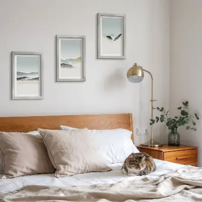 Set od 3 slike u okviru minimalistički motivi planina u nježnim pastelnim tonovima