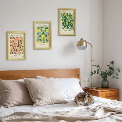 Zidna galerija slika s motivima citrusnog voća i vintage cvijeća