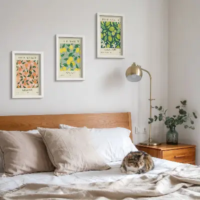 Zidna galerija slika s motivima citrusnog voća i vintage cvijeća