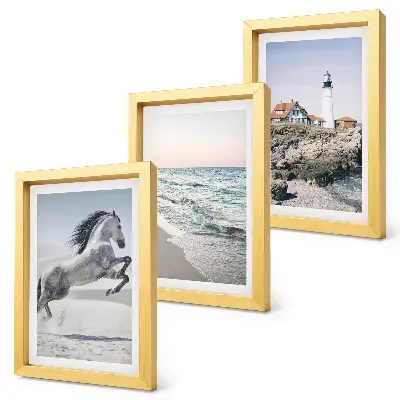 Zidna galerija slika konji u pokretu na plaži s valovima i svjetionikom