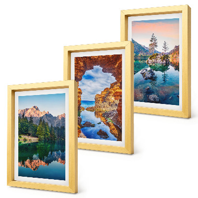 Set 3 slike u okviru Planinska jezera s odrazima u vodi i stijenama