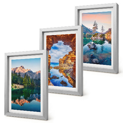 Set 3 slike u okviru Planinska jezera s odrazima u vodi i stijenama