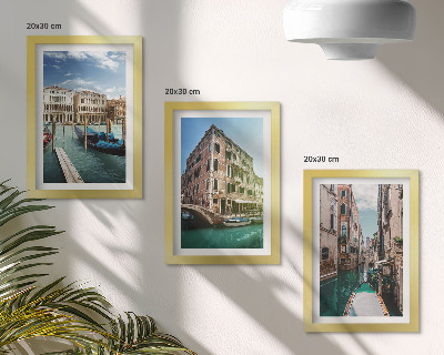 Set 3 slike u okviru Pogled na Veneciju s kanalima i urbanom arhitekturom