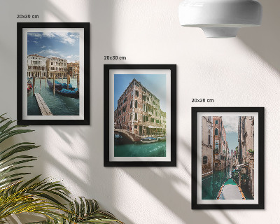Set 3 slike u okviru Pogled na Veneciju s kanalima i urbanom arhitekturom